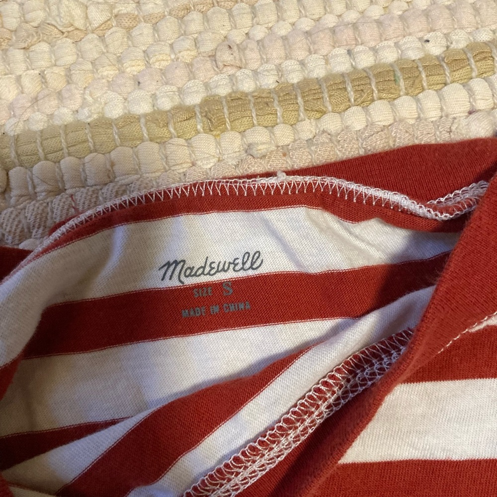 Madewell basic tee - Picture 2 of 2